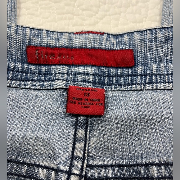 Vintage “Fire Jeans” 👖 size - 13 WIDE LEG Capri - Picture 3 of 11